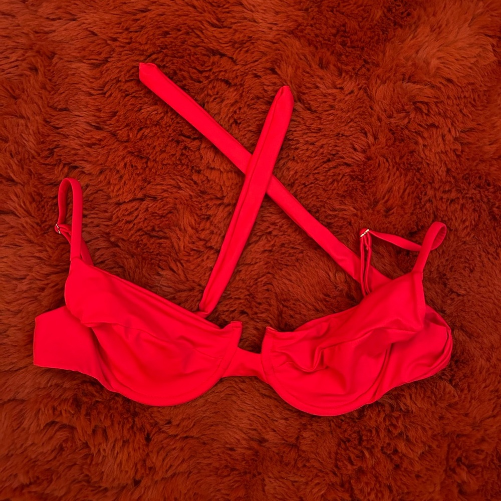 Ama Bikini Underwire Top Red size Small